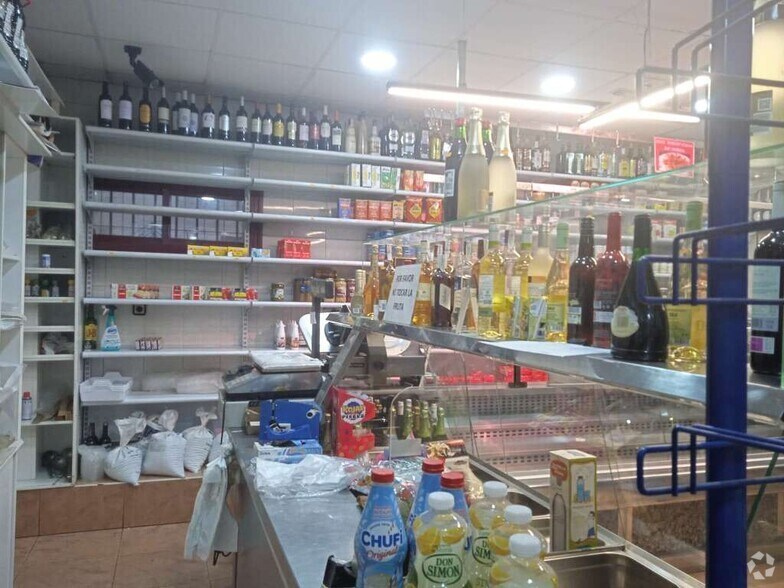 Retail in Madrid, Madrid for lease - Interior Photo - Image 1 of 1