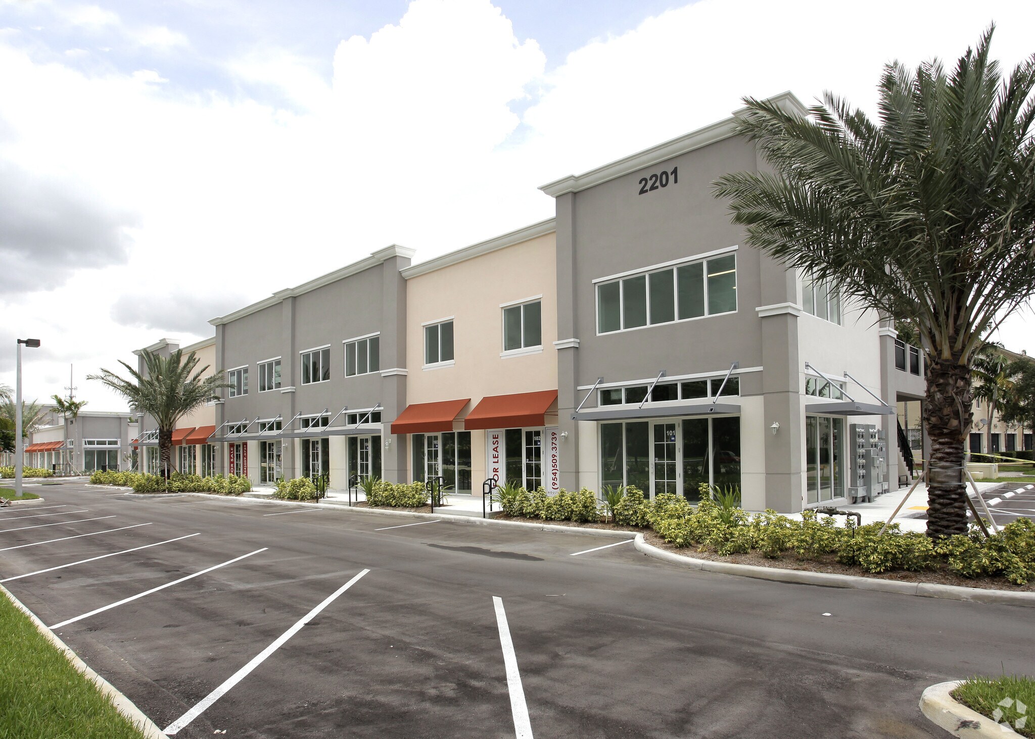 2351 Palm Ave, Miramar, FL for sale Primary Photo- Image 1 of 1