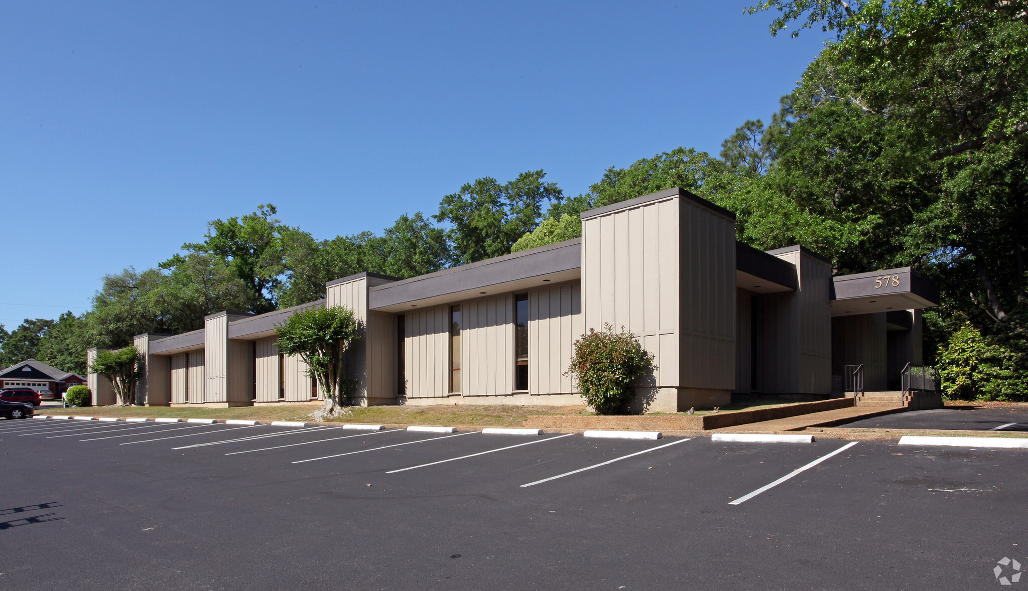 574 Azalea Rd, Mobile, Al 36609 - Azalea Business Park 