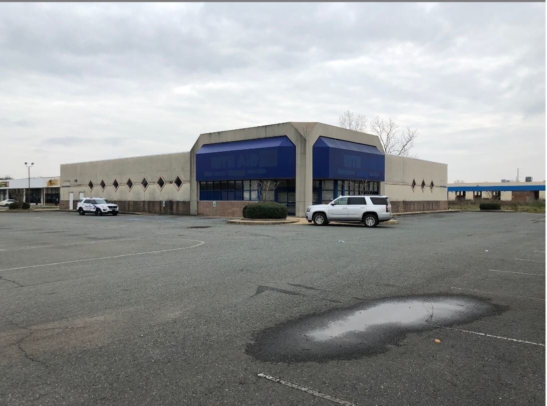 1850 N Market St, Shreveport, LA 71107