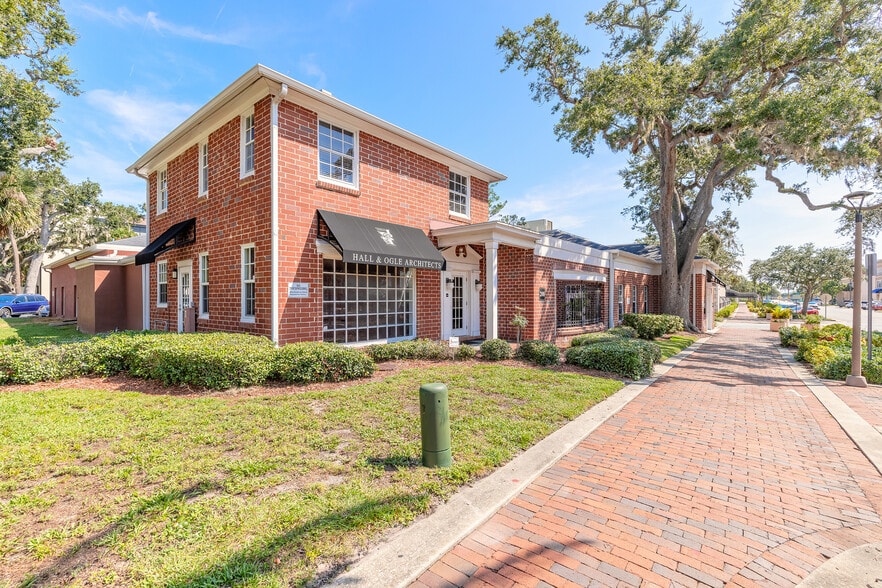 200 Magnolia Ave, Daytona Beach, FL for sale - Building Photo - Image 1 of 22