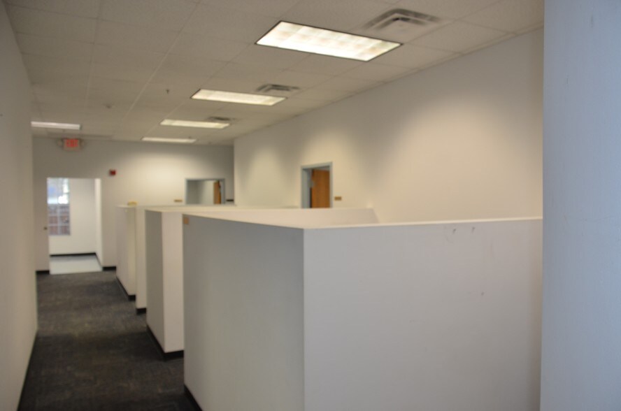 6983 E Fowler Ave, Temple Terrace, FL for sale - Other - Image 1 of 1