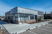 2780 W Main St, St Charles IL - Convenience Store