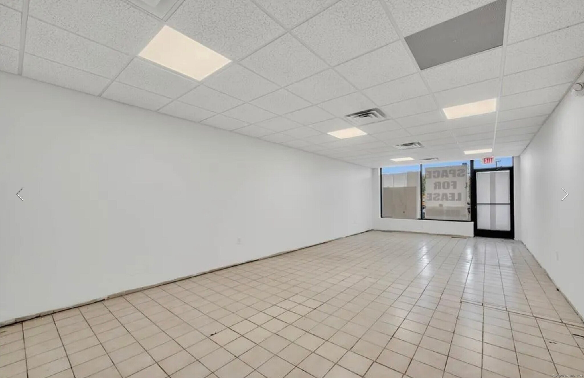110-128 Mill St, Berlin, CT for lease Interior Photo- Image 1 of 2