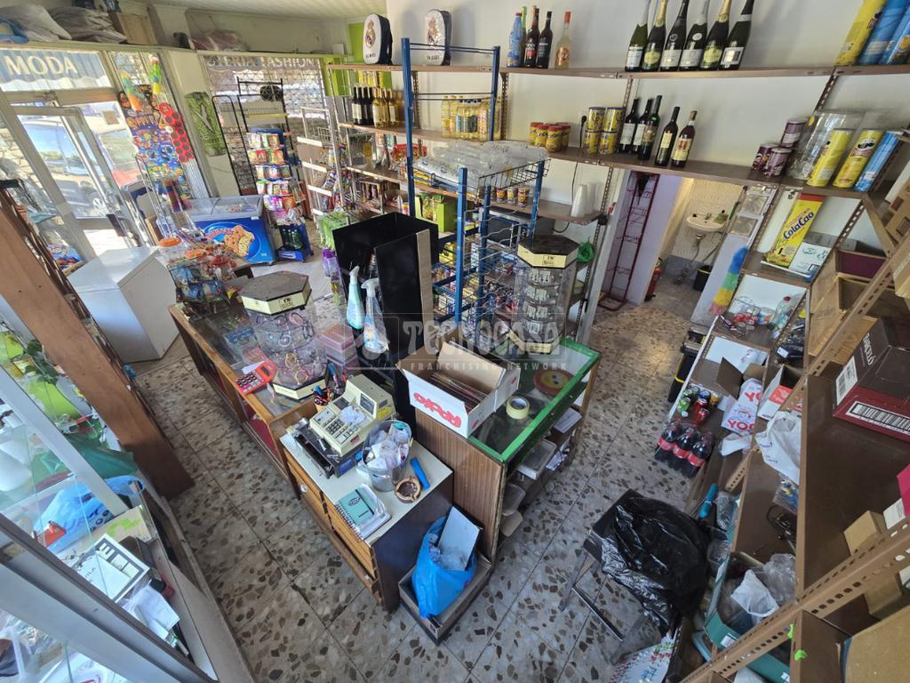 Madrid, MAD 28041 - - - Interior Photo - Image 2 of 8