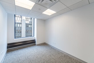 134 N LaSalle St, Chicago, IL for lease Interior Photo- Image 2 of 7