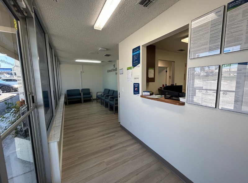 38030 Medical Center Ave, Zephyrhills, FL for sale - Lobby - Image 2 of 9