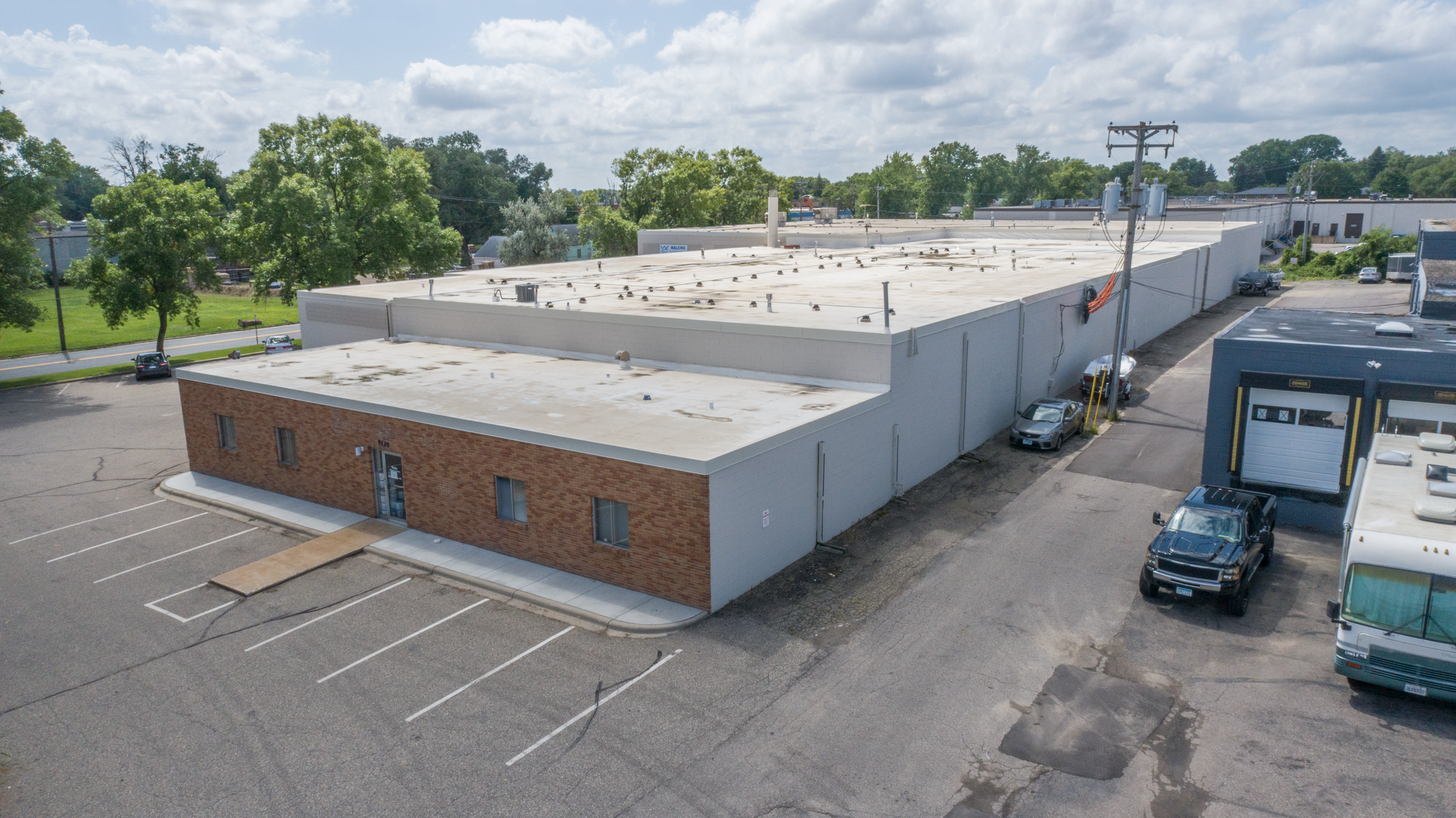 9130 Grand Ave S, Bloomington, MN for lease Building Photo- Image 1 of 11