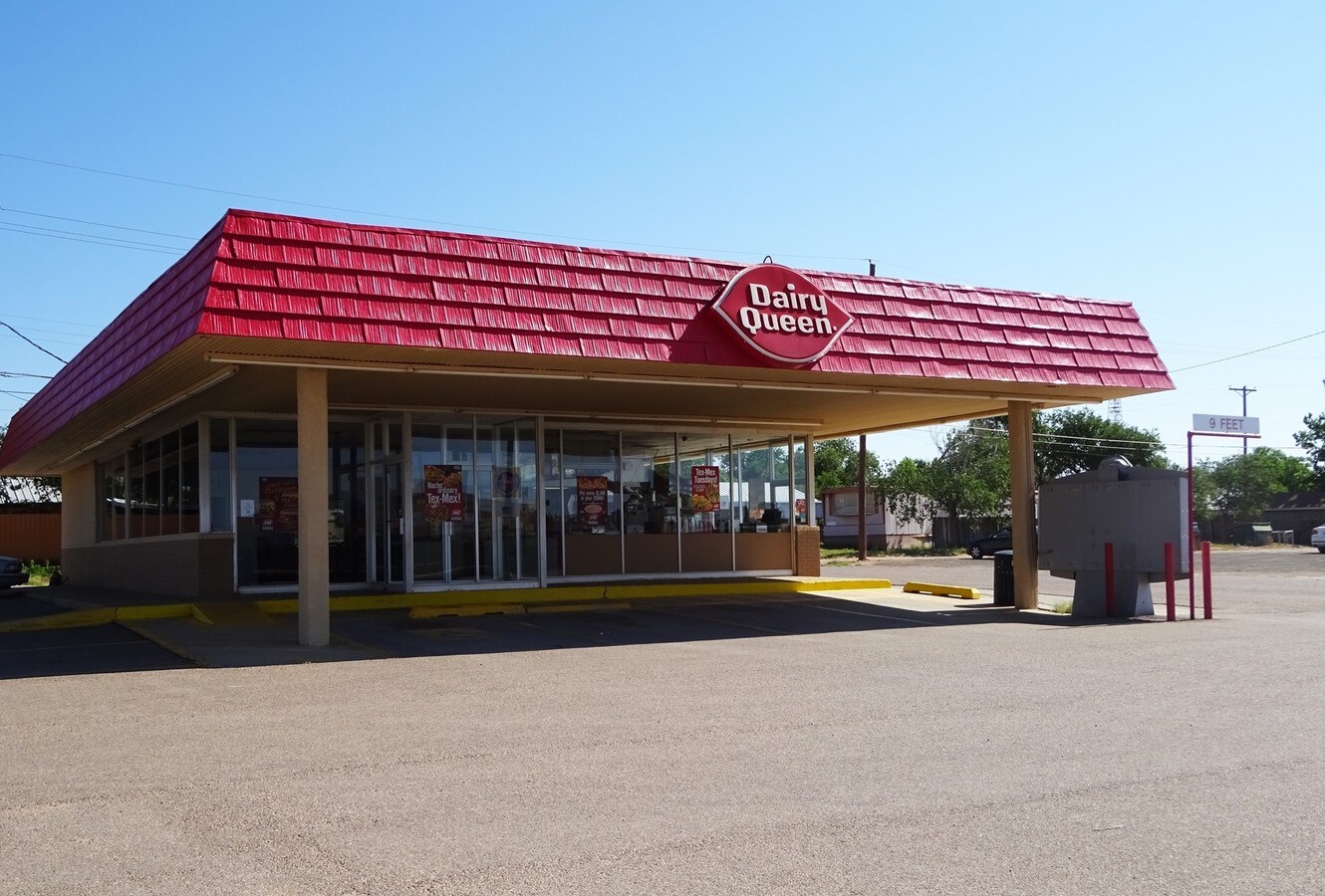 500 W Broadway St, Denver City, TX 79323