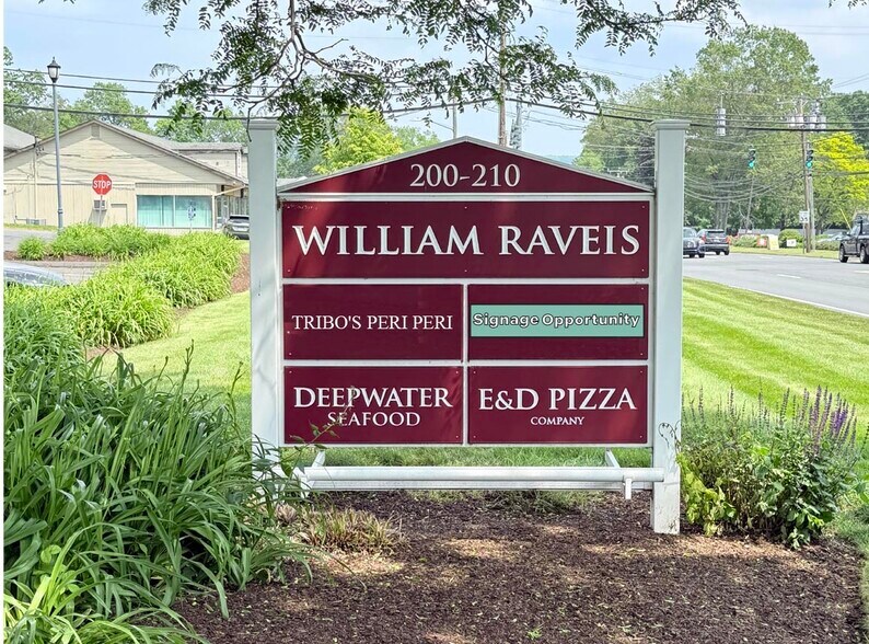 210 W Main St, Avon, CT for lease - Building Photo - Image 2 of 3