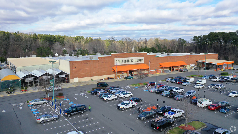 1515-1821 North Pointe Dr, Durham, NC for lease - Building Photo - Image 1 of 6