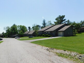 More details for 100 Walnut Tree Dr, Salem, IN - Multifamily for Sale