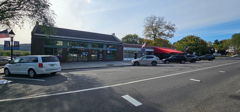 43 Main St, New Milford, CT for sale - Building Photo - Image 1 of 24