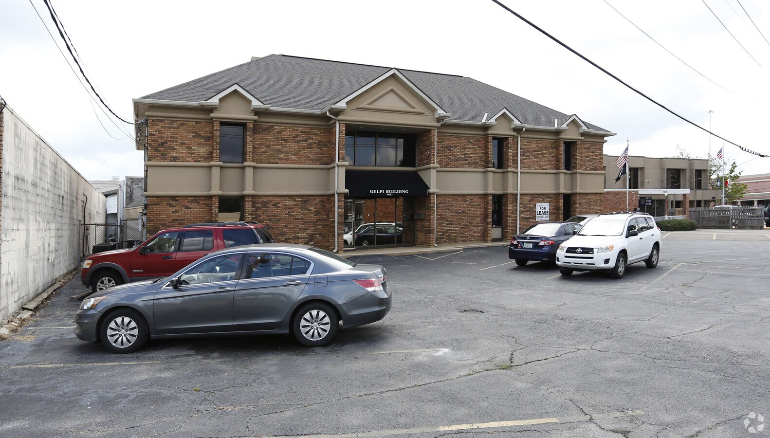 2817 Harvard St, Metairie, LA 70006