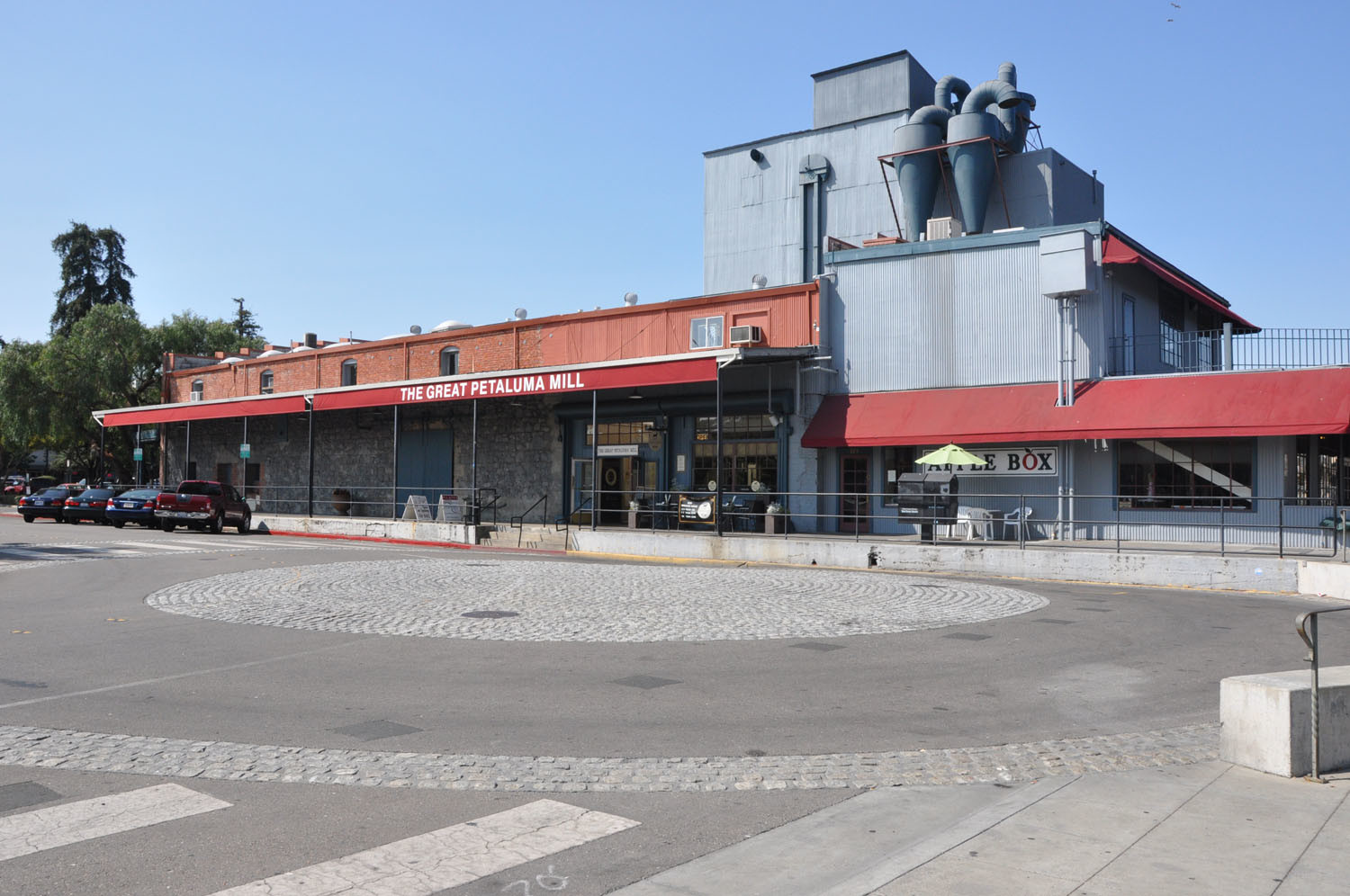 6 Petaluma Blvd N, Petaluma, CA for lease Building Photo- Image 1 of 13