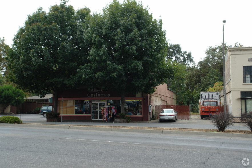 1006-1020 Main St, Chico, CA for sale - Primary Photo - Image 1 of 1