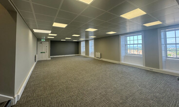 101-103 George St, Edinburgh for lease Interior Photo- Image 2 of 4