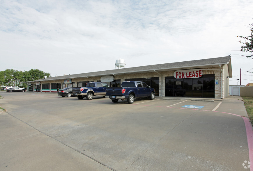 100 Crossroads Dr, Kaufman, TX for sale - Building Photo - Image 1 of 1