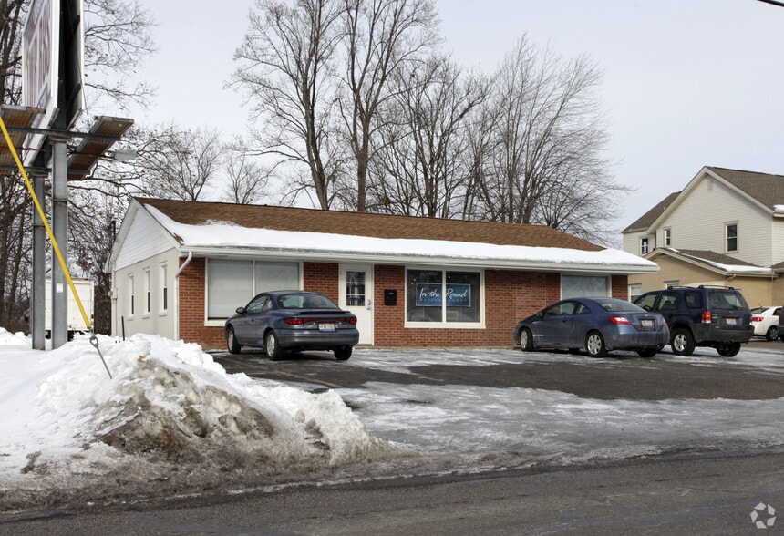 3703 Middlebranch Ave NE, Canton, OH 44705