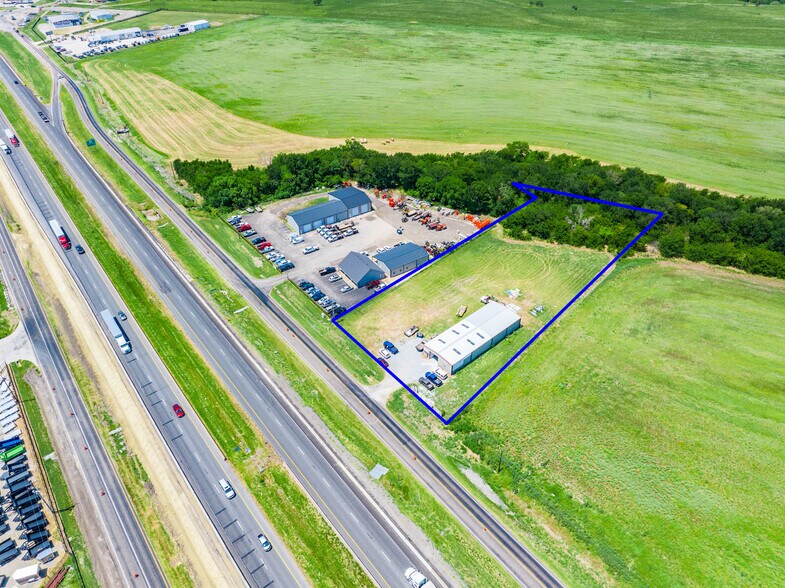 2570 Interstate Highway 30 W, Greenville, TX for sale - Primary Photo - Image 1 of 1