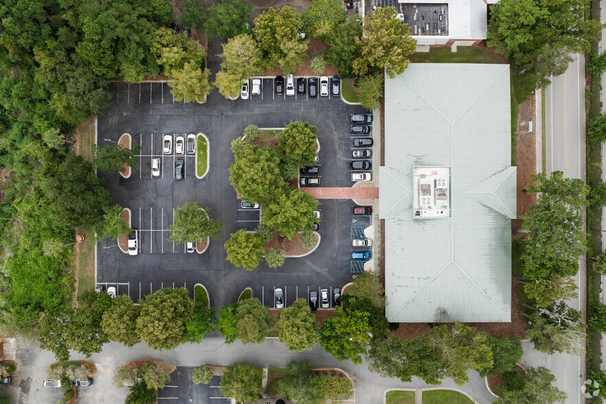 735 Johnnie Dodds Blvd, Mount Pleasant, SC for lease - Aerial - Image 1 of 22