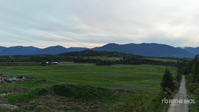 3853 Muzzy Rd, Canyon, BC for sale Building Photo- Image 1 of 31