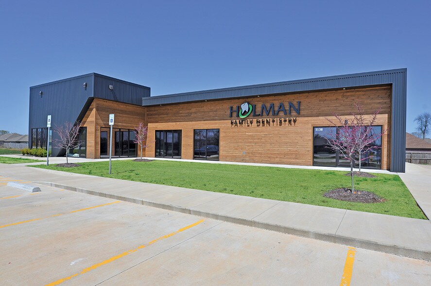 1138 E Centerton Blvd, Centerton, AR for sale - Building Photo - Image 1 of 1