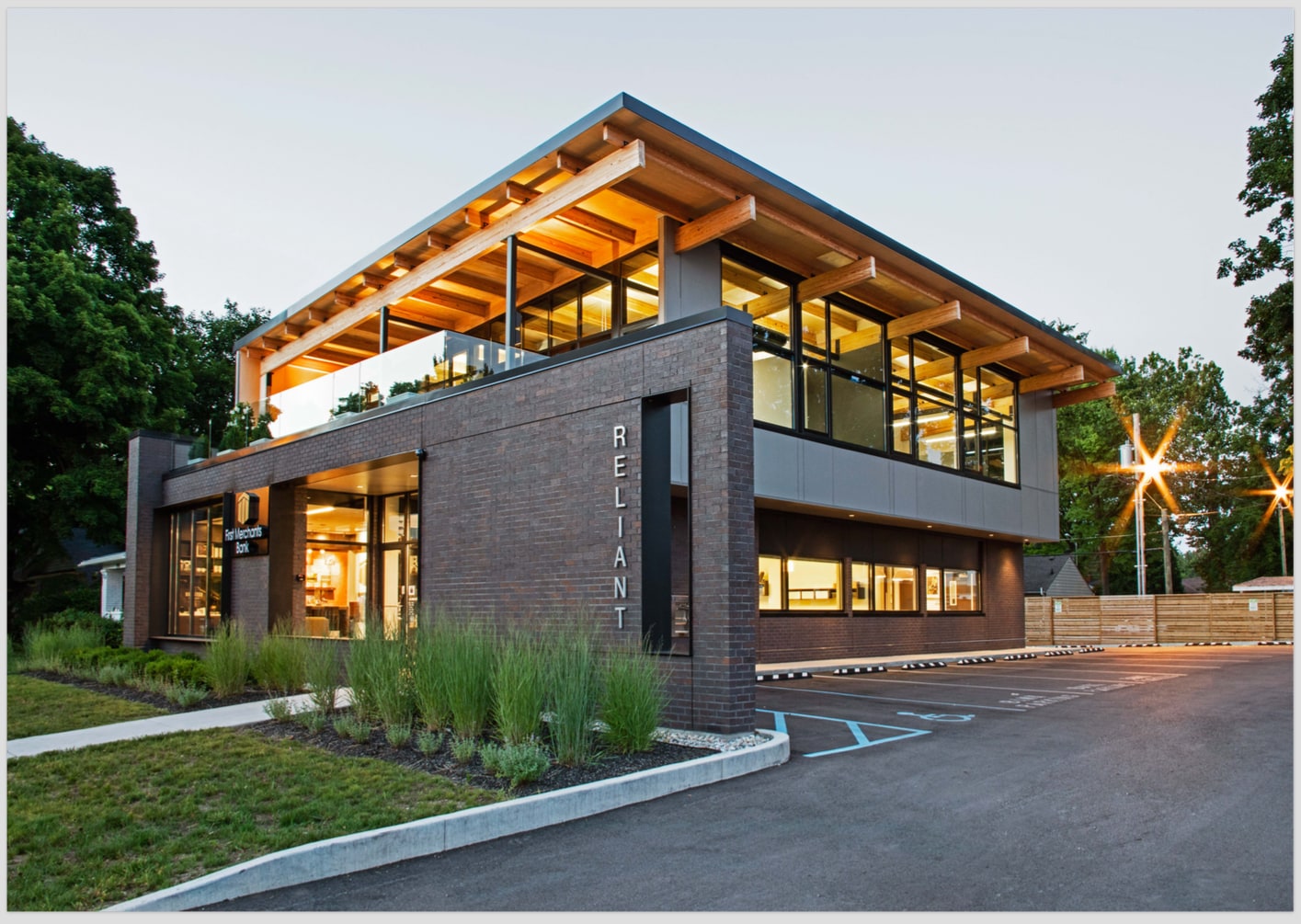 5915 N College Ave, Indianapolis, IN for lease Building Photo- Image 1 of 8