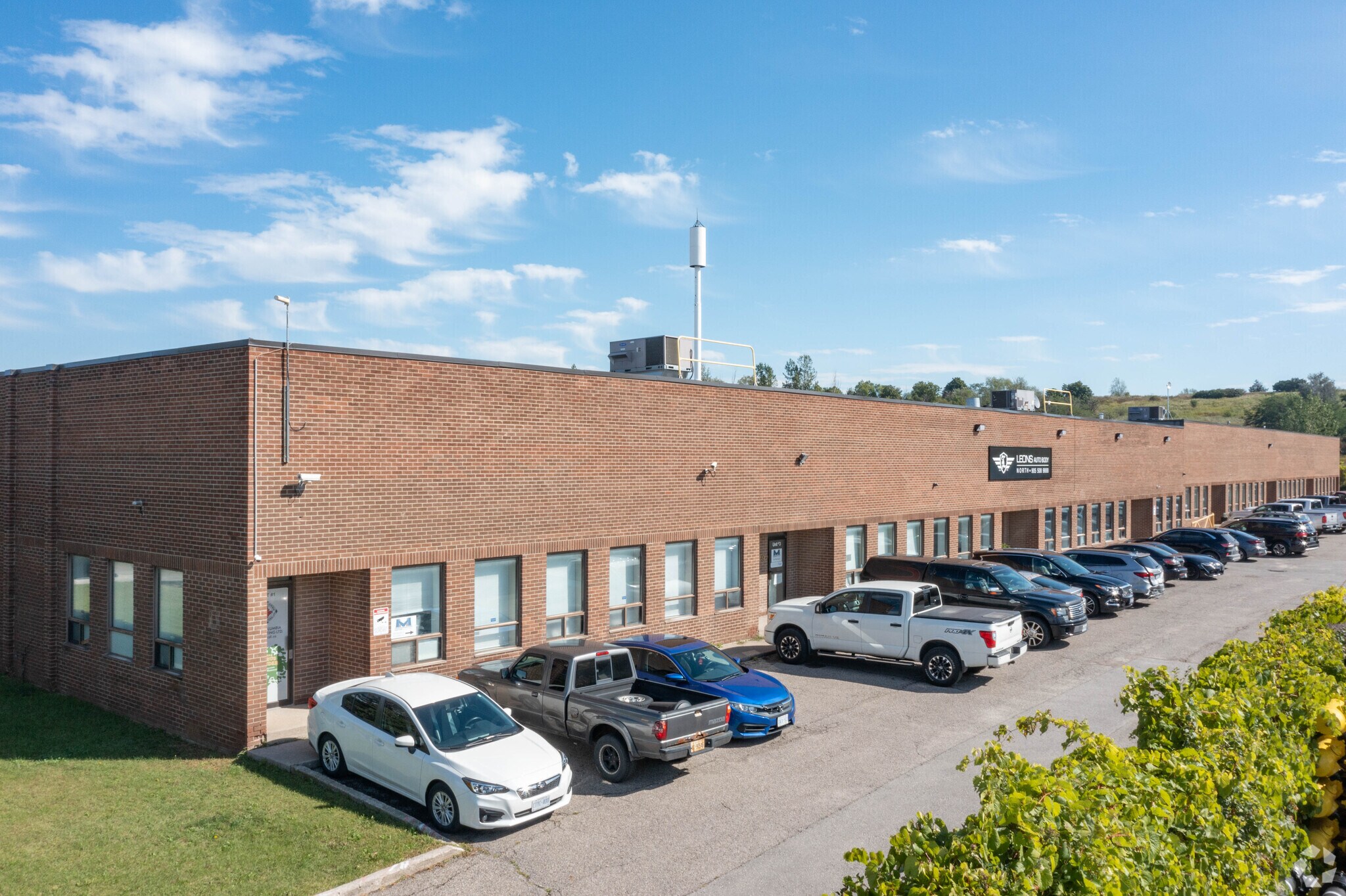 99 Rodinea Rd, Vaughan, ON for sale Primary Photo- Image 1 of 1