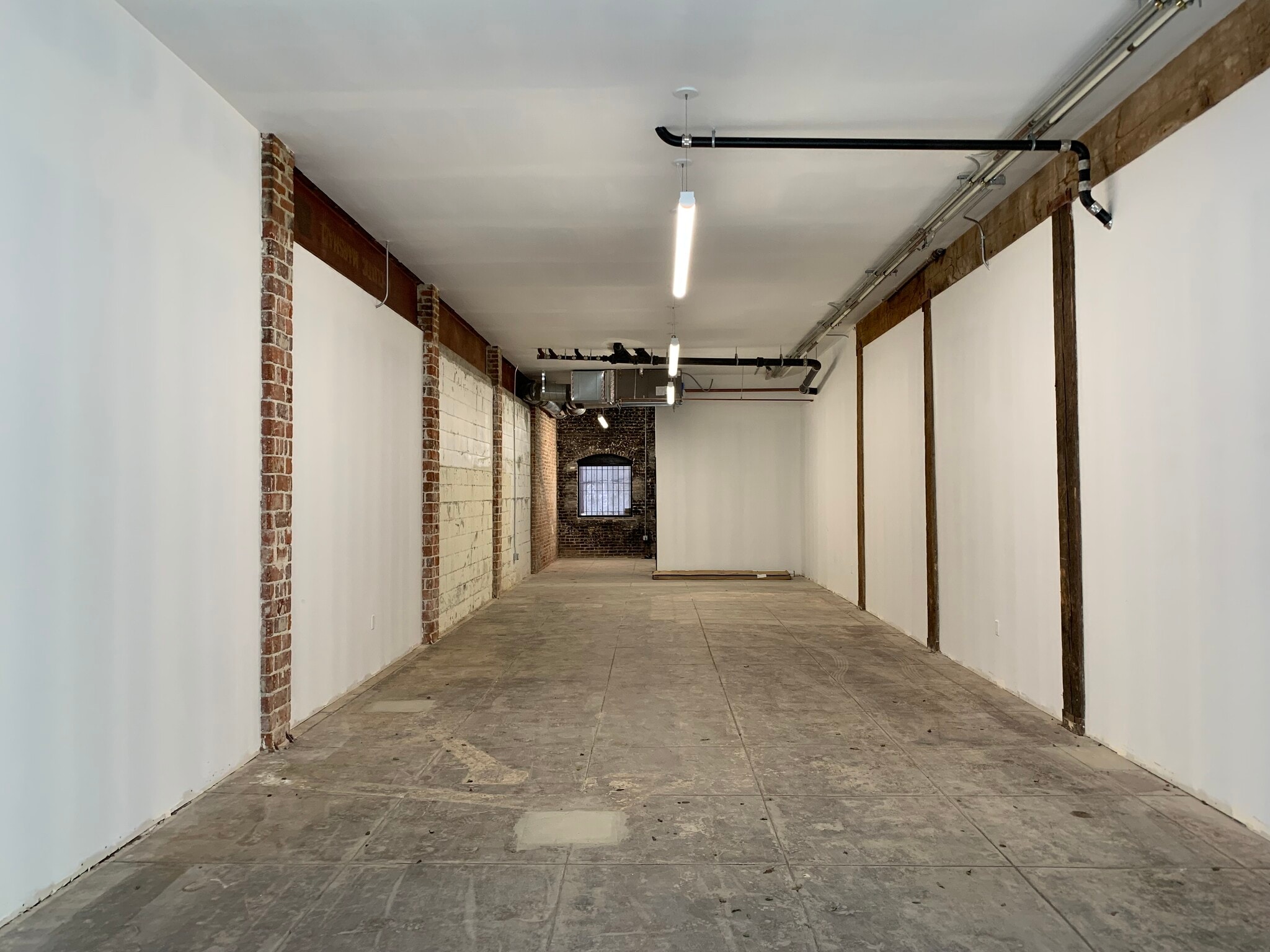 3300 W Sunset Blvd, Los Angeles, CA for lease Interior Photo- Image 1 of 6