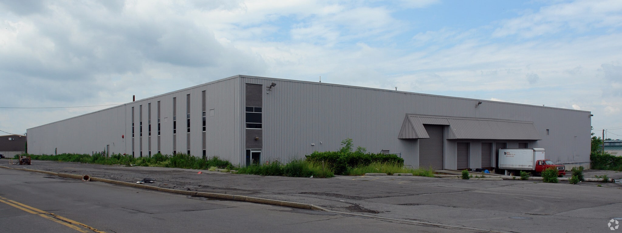 405 Hiawatha Blvd E, Syracuse, NY for sale Primary Photo- Image 1 of 1