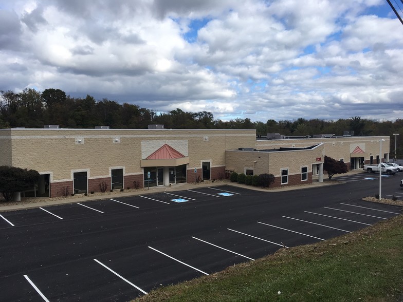 1120 Stevenson Mill Rd, Coraopolis, PA for lease - Primary Photo - Image 1 of 6