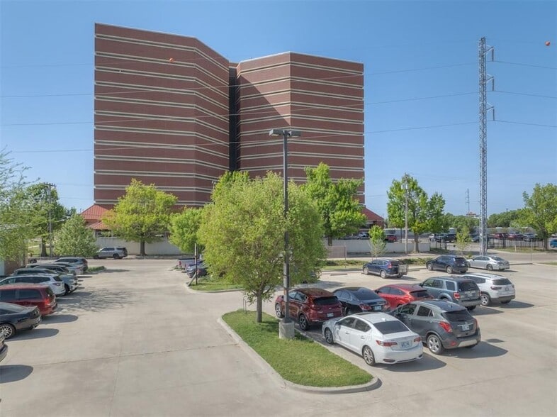 815 NW 2ND St, Oklahoma City, OK for sale - Building Photo - Image 2 of 12