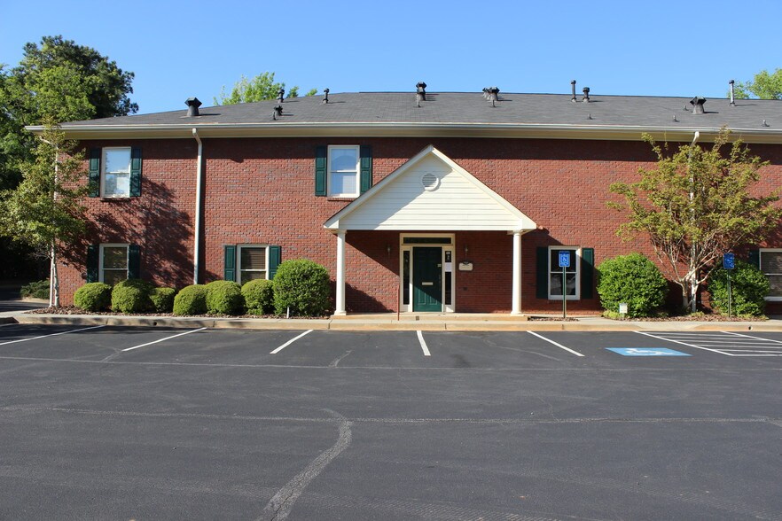 7135 Floyd St NE, Covington, GA for sale - Building Photo - Image 1 of 1