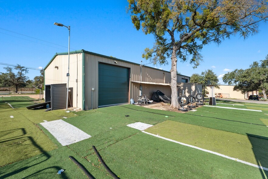 3364 N Bagdad Rd, Leander, TX for lease - Building Photo - Image 3 of 23