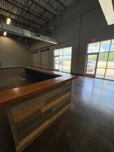 7075 Fm 1960 Rd W, Houston, TX for lease Building Photo- Image 2 of 8