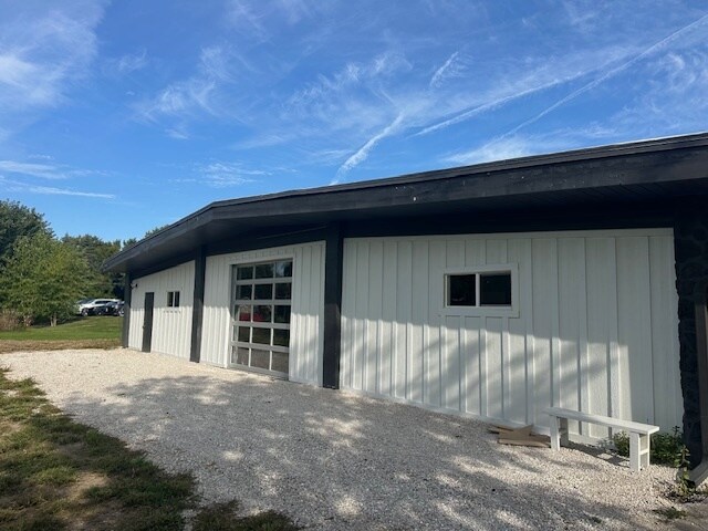 N58W39957 Wi-16, Oconomowoc, WI for sale - Building Photo - Image 2 of 3