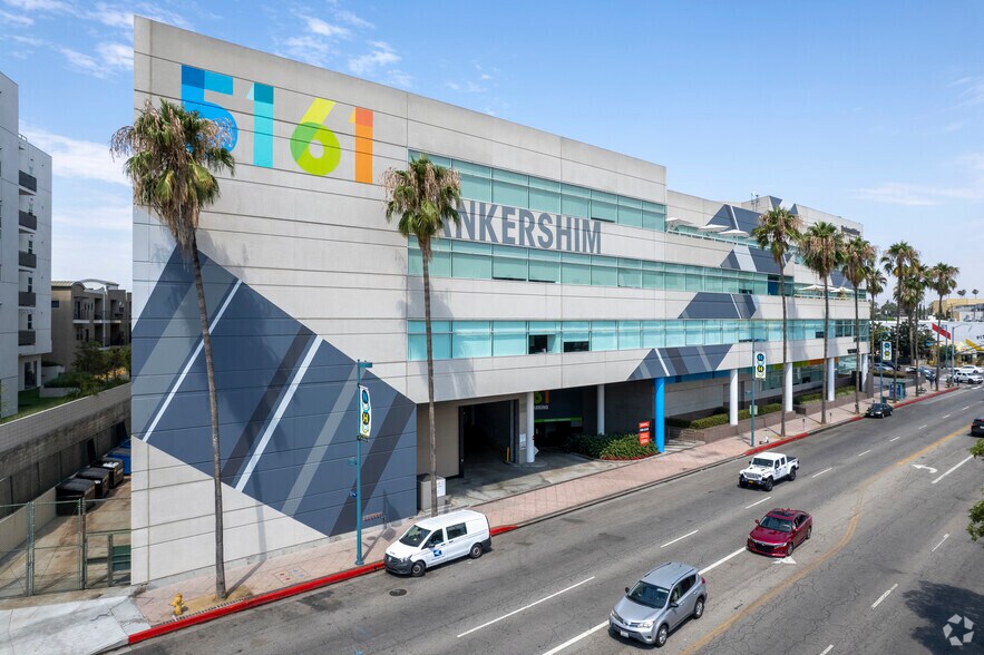 5161 Lankershim Blvd, North Hollywood, CA for lease - Building Photo - Image 1 of 5