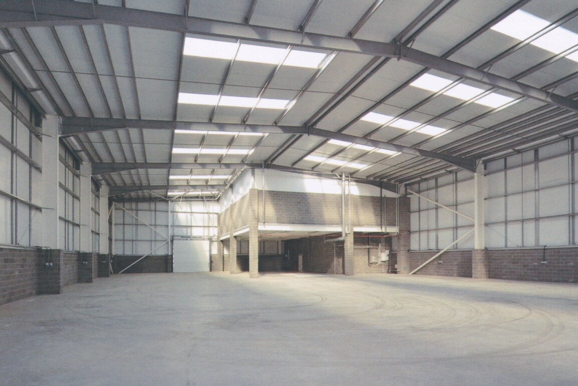 Chippenham Dr, Milton Keynes, BKM MK10 0BZ