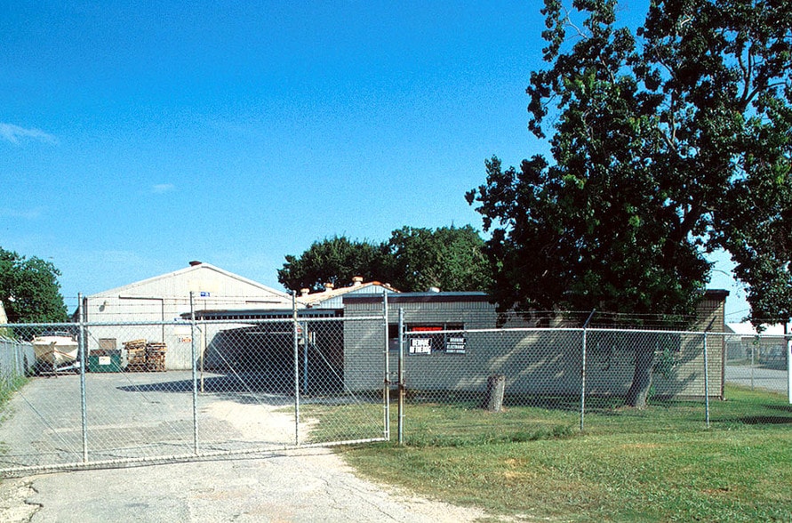 6451 Rupley Circle Dr, Houston, TX for sale - Building Photo - Image 2 of 4