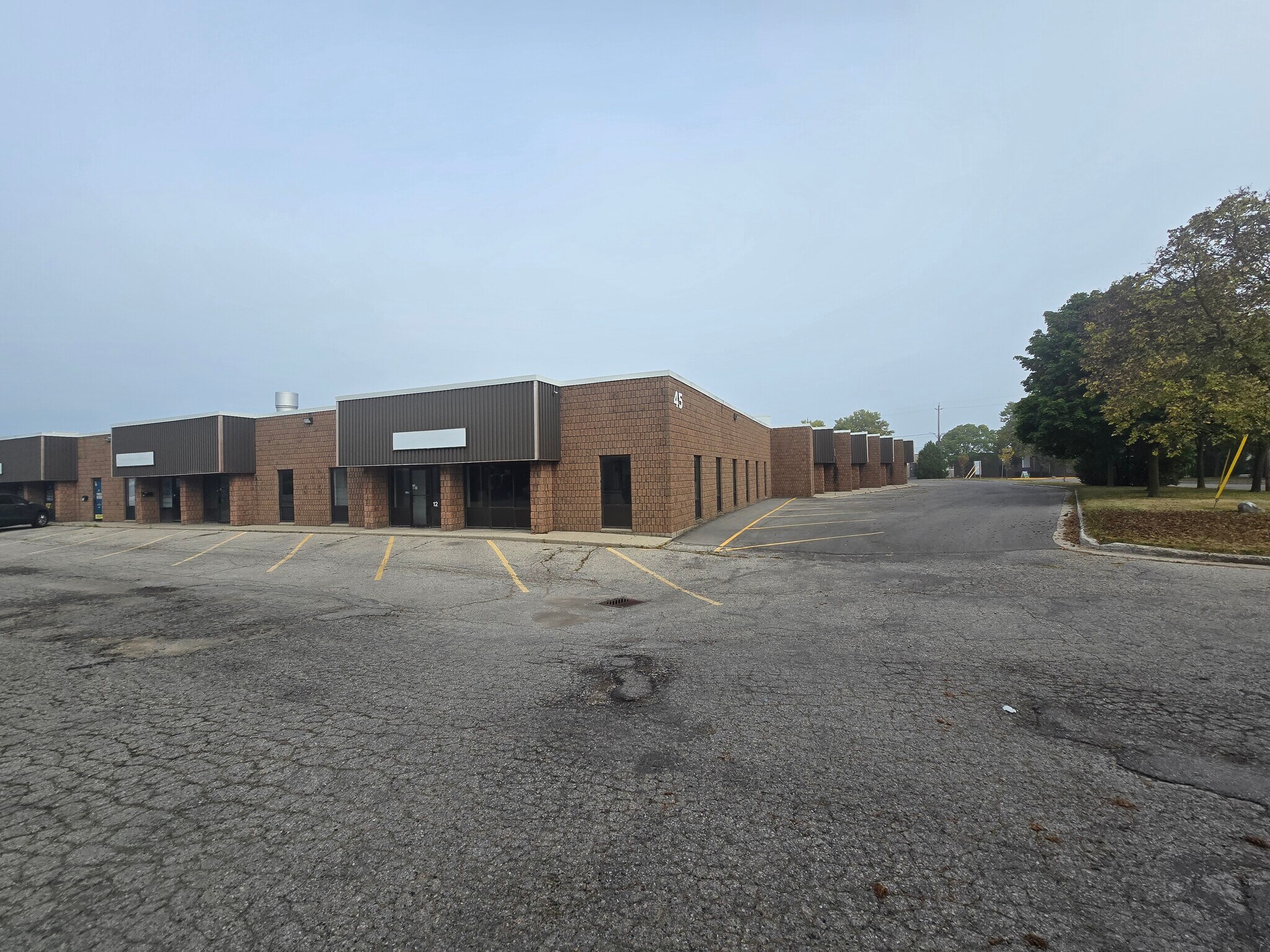 45 Pacific Crt, London, ON for lease Building Photo- Image 1 of 14