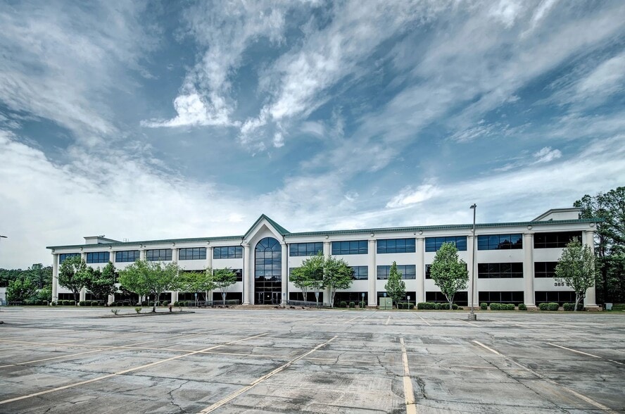 385B Highland Colony Pky, Ridgeland, MS for lease - Building Photo - Image 2 of 11