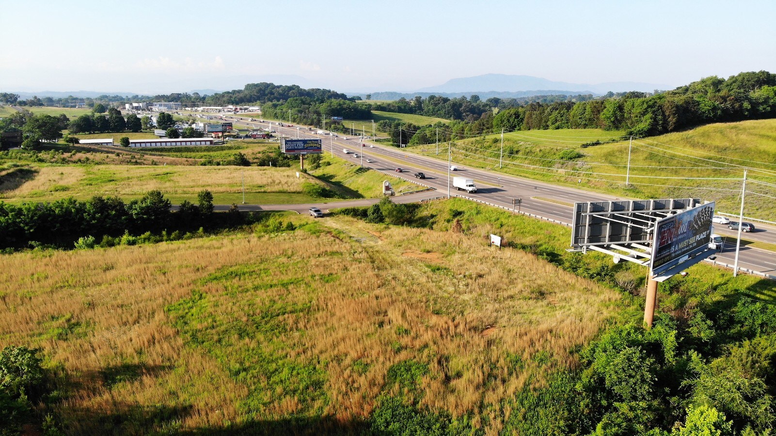 3037 Winfield Dunn Pky, Kodak, TN 37764