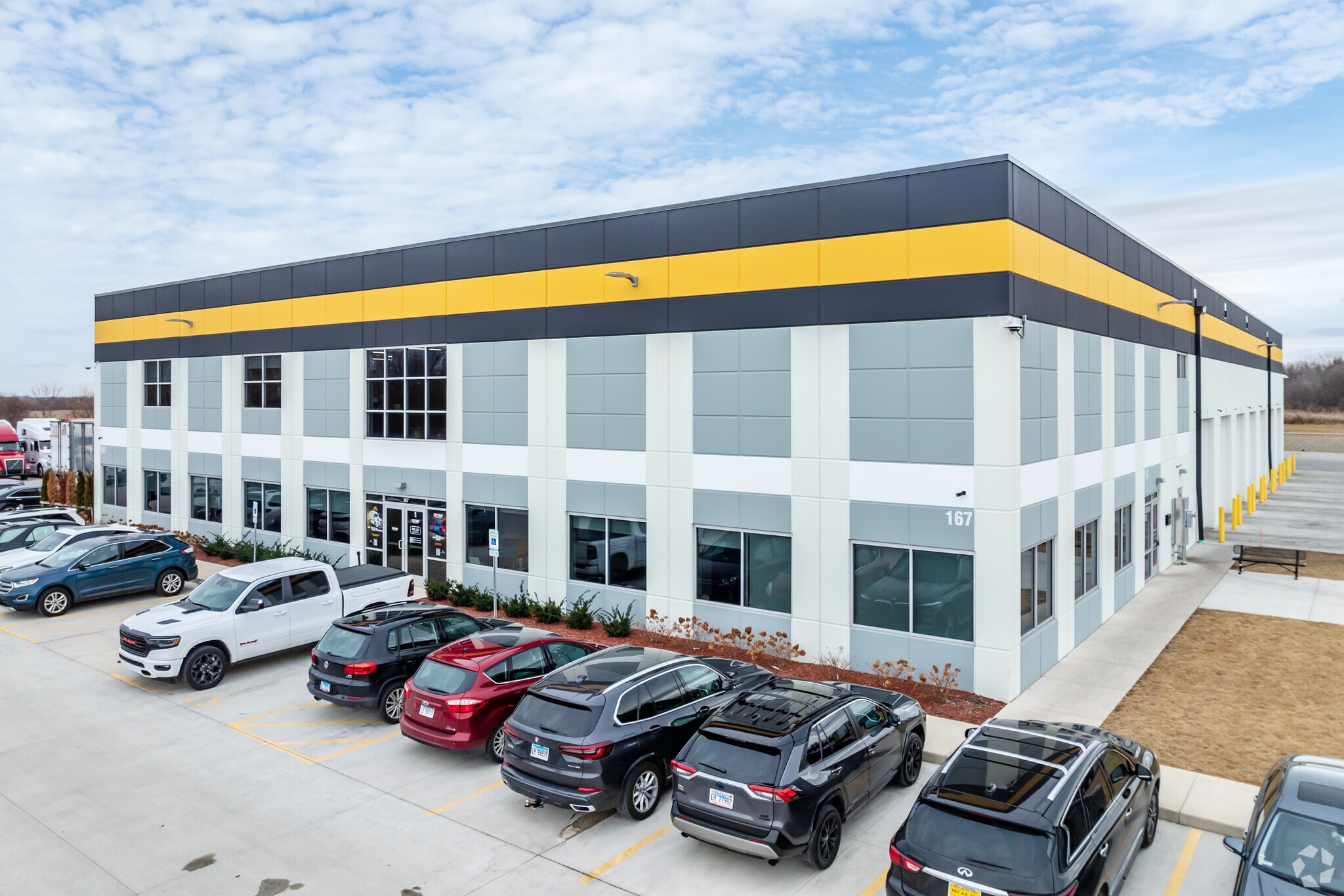 167 Flannigan Rd, Hampshire, IL for lease Building Photo- Image 1 of 6