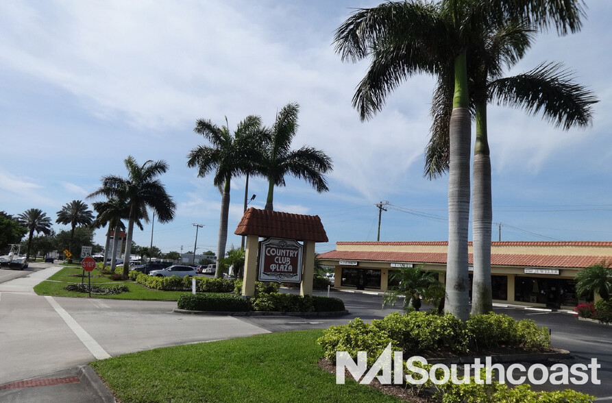 3800 SE Dixie Hwy, Stuart, FL for lease - Building Photo - Image 2 of 6