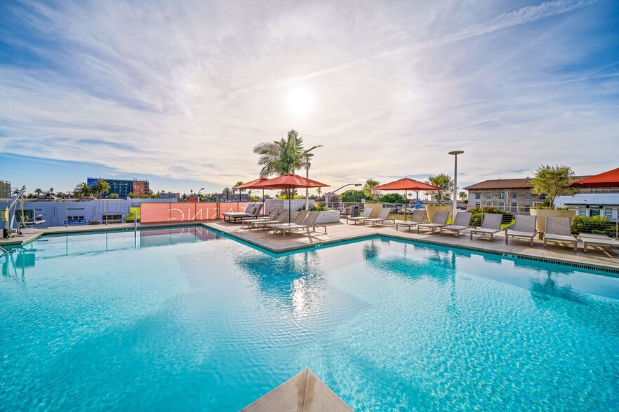 4353 Park Blvd, San Diego, CA for lease - Building Photo - Image 3 of 148