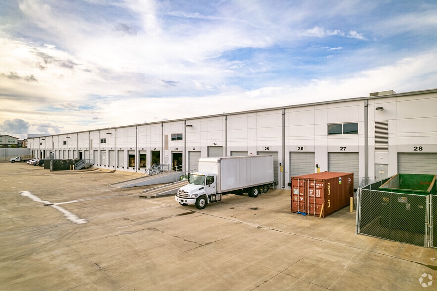 10633 W Airport Blvd, Stafford, TX 77477 Building A