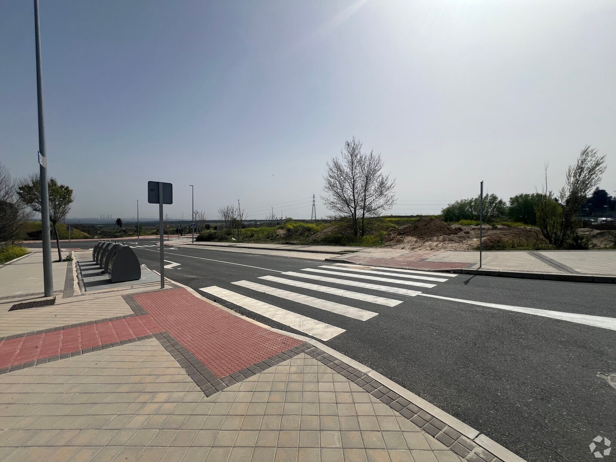 Land in Las Rozas de Madrid, Madrid for sale Primary Photo- Image 1 of 2