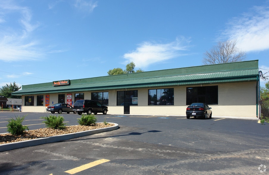 231 N Main St, Niles, OH for lease - Building Photo - Image 2 of 4