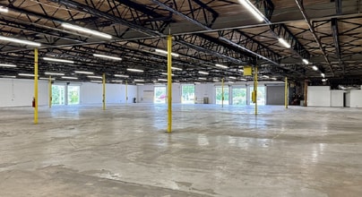 4700 Walgreen Rd, Jacksonville, FL for lease Building Photo- Image 1 of 2